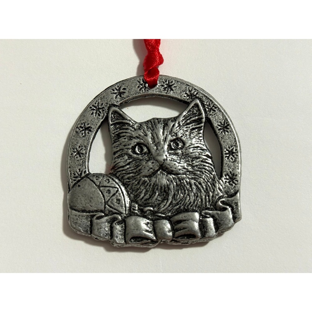 Vintage Carson 1993 Pewter Cat Christmas Ornament Silver Metal Holiday‎ Gift